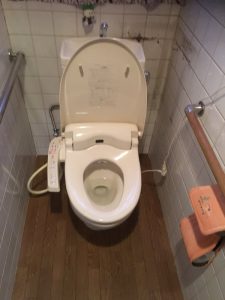 トイレの交換工事！　高槻市