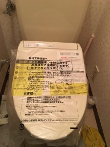 大阪市鶴見区　持ち込みウォシュレット交換