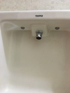 吹田市 TOTO L590 手洗器蛇口修理 交換