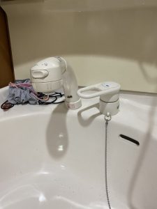 大阪市　鶴見区　洗面のシャワーホース故障　パナソニック　ナショナル