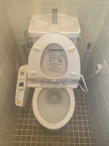 京都市　左京区　トイレにハンドタオル？？　トイレ詰まり