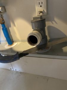 茨木市　テラルディスポーザーの撤去　排水栓取り付け　排水管加工