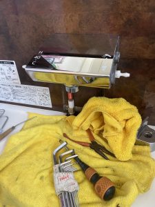 吹田市　ＫＶＫ浴室蛇口水漏れ　切替弁交換　埋め込みタイプ