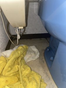 西宮市　トイレが水浸しになる　トイレ流せない・・・