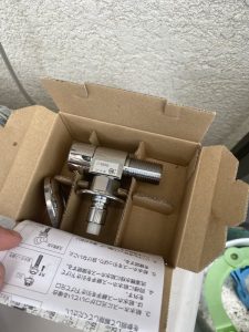 枚方市　洗濯蛇口水漏れ　2層式洗濯機　洗濯専用蛇口