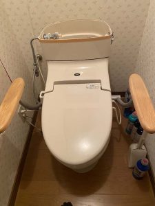 高槻市　ナショナルトイレ水漏れ　ボールタップ故障