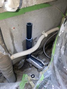 吹田市　水道管が折れた？　給水管破損　止水栓交換