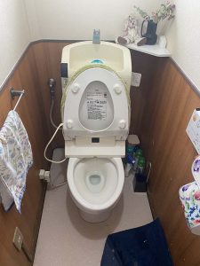 大阪市　トイレ詰まり　物を落としてるかも？　尿取りパッド？