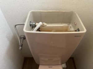 西宮市　トイレタンク故障　ＴＯＴＯ　リモデルトイレ取り付け　便器交換