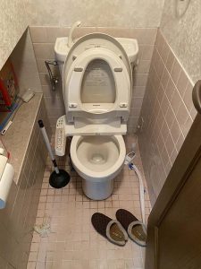 大阪市　トイレ詰まり　トイレに物を落とした　キッチンペーパーは流れません