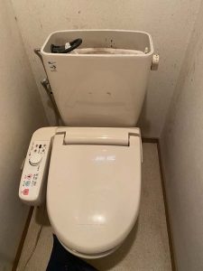 守口市　INAX　サイフォン折れ　水漏れ　トイレ交換工事