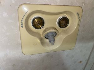 大阪市　洗濯コンセント水漏れ　TBC　洗濯蛇口　混合栓