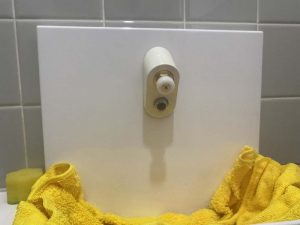 茨木市　Panasonic　アラウーノ　トイレ手洗い水漏れ　手洗いから音